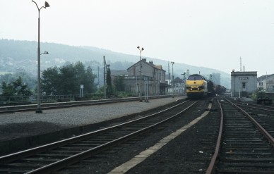 Bomal -  80-6985.jpg